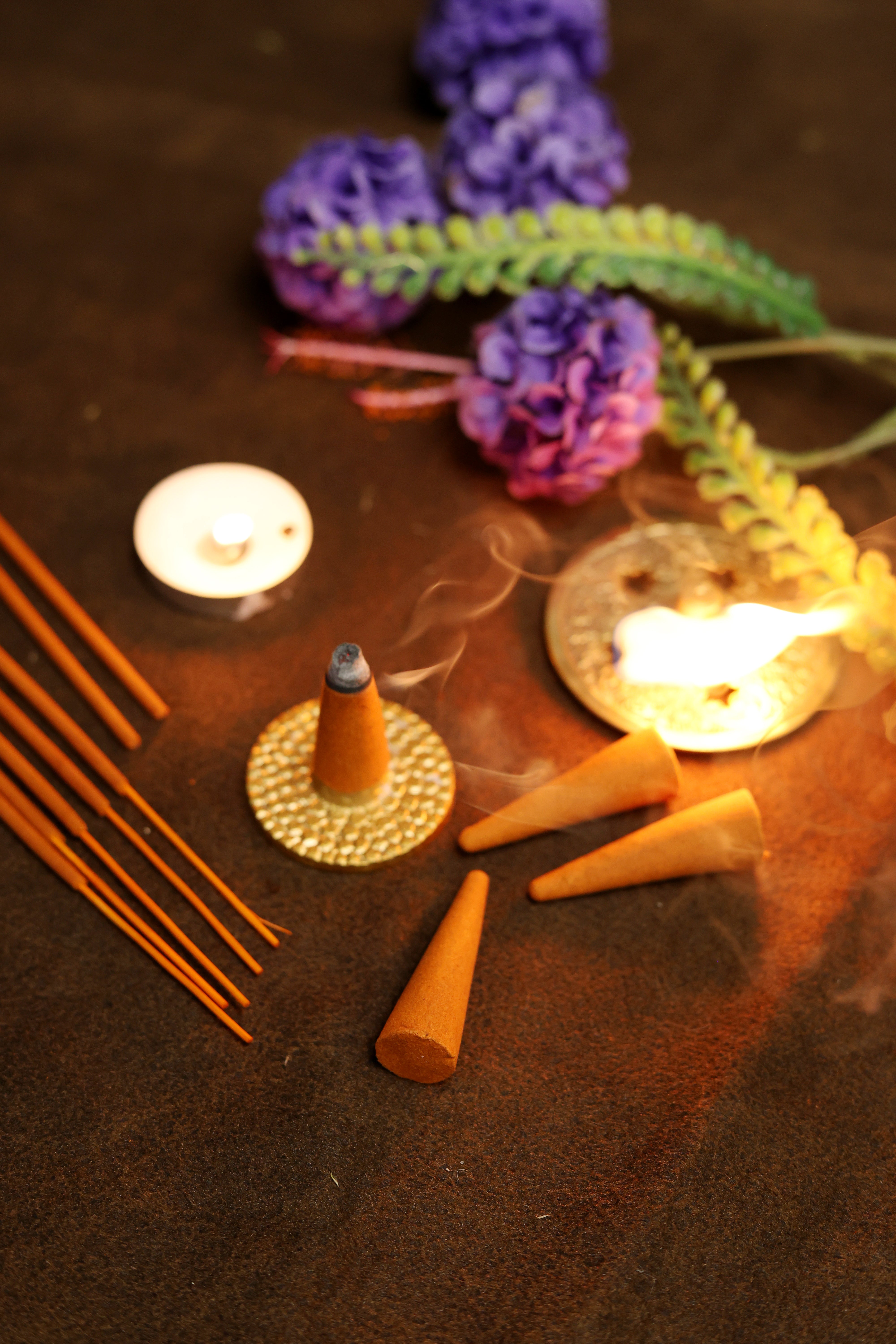 Dhupvan Premium Kesar Chandan Cone Dhoop